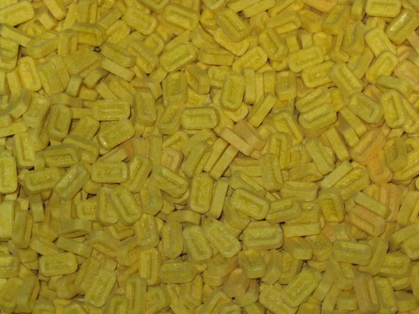 PEZ Unwrapped Bulk Single Flavor – Sour Pineapple